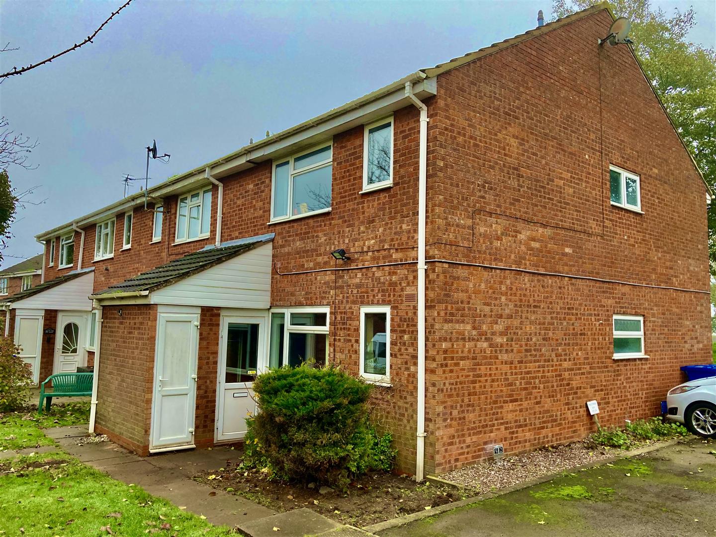 Yew Tree Avenue, Boley Park, Lichfield Jayman Commercial